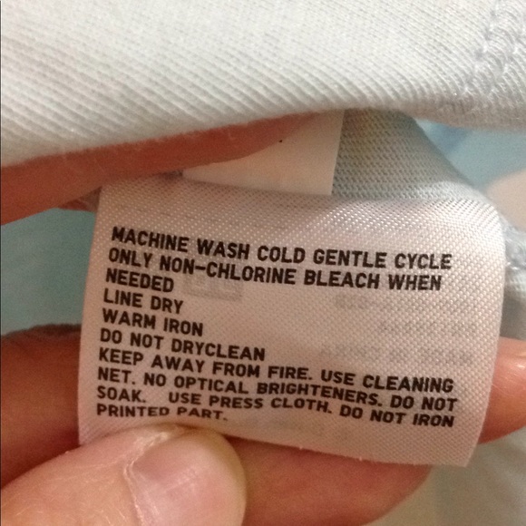 Uniqlo women's light blue tee size XS - Picture 4 of 5